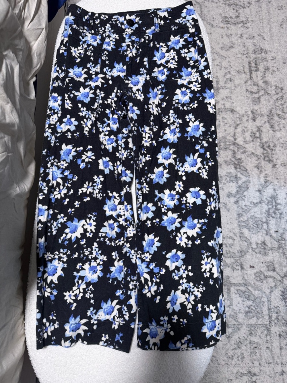 Maeve Black Floral Cropped Wide-Leg Pants